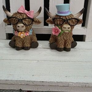 Spring Highland Cow Figurine Set – Boy & Girl – Farm Animal Decor.